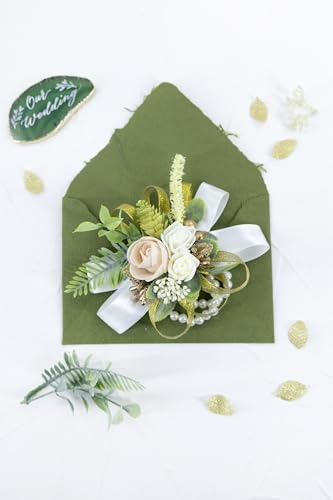 Champagne Gold Corsage and Boutonniere Set Wrist Corsage Wristlet for Prom Groom Flower Boutonniere for Men Wedding Party Homecoming Accessories Suit - color: Champagne Gold