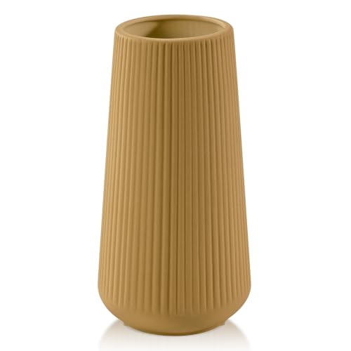 Milk Coffee Ceramic Vase, GUKJOB Small Cute Flower Vase for Pampas Grass, Home, Living Room, Dining Table, Farmhouse, Office Decor, Bedroom, Table, and Kitchen Shelf (Milk Coffee) - color: Milk Coffee