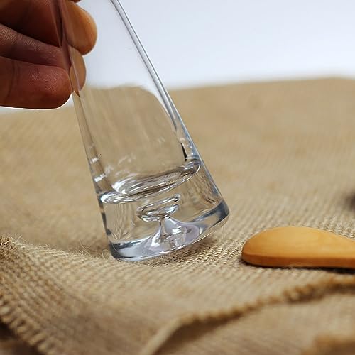 GSHLLO Clear Glass Flower Vases Small Single Stem Vases Vintage Bud Vase Decorative Floral Vase Home Office Decoration Vase Wedding Tabletop Centerpieces