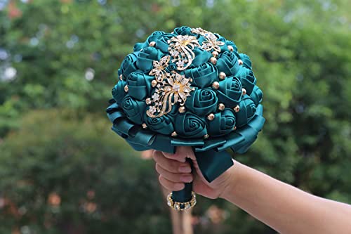WIFELAI-A Golden Rhinestone Brooch Wedding Flowers Bridal Bouquets Crystal Bride Holding Bouquet White Ivory Satin Roses with Diamond - color: Emerald Green