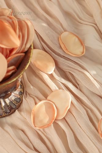 Floroom 300pcs Rose Petals Champagne Gold Faux Silk Flower Petals for Wedding Flower Girl Basket Aisle Scatter Dinner Table Centerpieces Party Confetti Bridal Shower Romantic Night Decoration - color: Champagne Gold, size: 300pcs