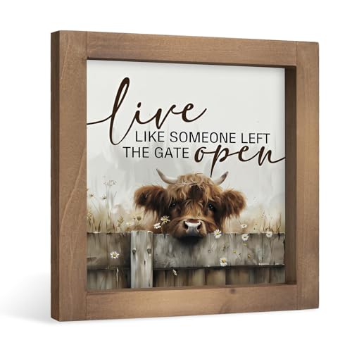 Live Like Someone Left The Gate Open Sign, 6 Inch Wooden Highland Cow Office Decor, Western Wall Art Indoor Table Desk Shelf Decorative Signage Bedroom Rustic Farmhouse Decorations for Home - color: brown-1