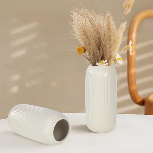 Ceramic Vase for Flowers – Modern Small Ribbed Textured Flower Vase for Home Decor, Pampas Grass, Decorative, Farmhouse, Coffee Table, Kitchen Centerpieces, Bookshelf and Home Living (Beige) - color: Beige