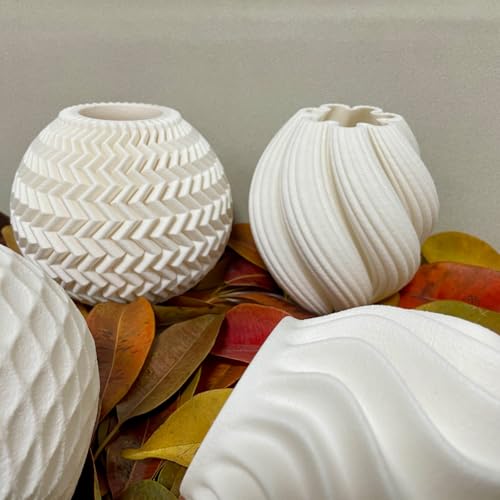 White Minimalist Small Vase, Flower Holders for Pampas Grass Decor, Coffee Table & Shelf Decor, Aesthetic Vases for Flower Bouquet, Trendy Home Decor, Entryway & Modern Floreros (Chevron Vase) - color: Chevron Vase