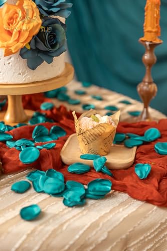 TINGE TIME 200pcs Silk Rose Petals Peacock Green Flower Petals for Wedding, Flower Girl Basket, Aisle Runner, Romantic Dinner Centerpieces, Proposal, Party Confetti - color: Peacock Green
