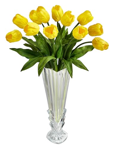 Crystal Deco Heart Flower Vase, Late 20th Century Style, 8 Inch Height, 7 Ounce Capacity, Clear Glass with Vertical Ridges