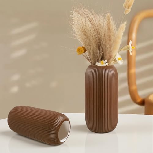 Ceramic Vase for Flowers – Modern Small Ribbed Textured Flower Vase for Home Decor, Pampas Grass, Decorative, Farmhouse, Coffee Table, Kitchen Centerpieces, Bookshelf and Home Living (Caramel) - color: Caramel