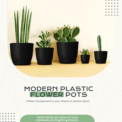 Utopia Home - Plant Pots Indoor with Drainage - 7/6.6/6/5.3/4.8 Inches Home Decor Flower Pots - Pack of 10 Plastic Planters for Indoor Plants, Cactus, Succulents Pot - Black - color: Black, size: Pack of 10
