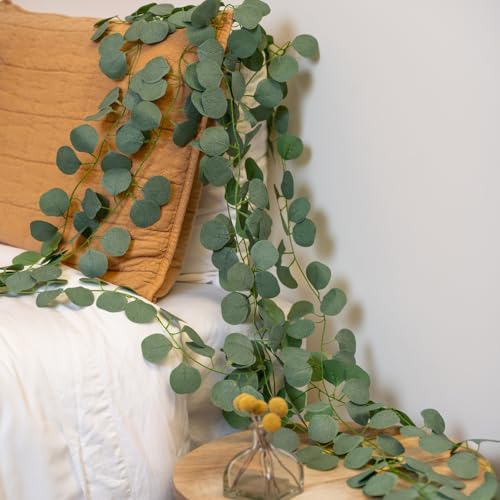CQURE 8Pcs Eucalyptus Garland,Artificial Eucalyptus Leaves Table Greenery Garland Wreath Spring Vines for Wedding Party Table Bedroom Wall Room Decor