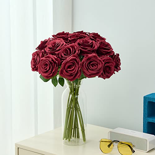 15pcs Artificial Rose Flowers Long Stem Burgundy Fake Silk Roses for DIY Wedding Bouquet Table Centerpiece Home Decor (VASE is NOT Included) - color: Burgundy