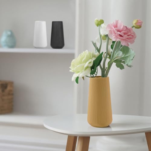 Milk Coffee Ceramic Vase, GUKJOB Small Cute Flower Vase for Pampas Grass, Home, Living Room, Dining Table, Farmhouse, Office Decor, Bedroom, Table, and Kitchen Shelf (Milk Coffee) - color: Milk Coffee