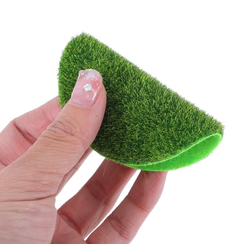 Yardwe 8Pcs Round Miniature Artificial Grass Mats for DIY Fairy Gardens - Realistic Simulation Lawn with Green Moss Turf Decorative Dollhouse and Outdoor Garden Craft Supplies