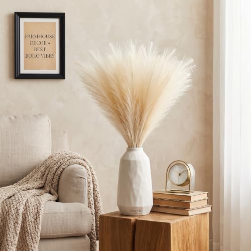 30PCS Artificial Pampas Grass Decor, 21.7" Small Faux Pampas Grass No Shedding Allergy Free, Fluffy Boho Silk Flowers for Vase Filler, Home Living Room Wedding Table Centerpieces, Beige - size: Begie