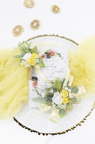 Yellow Corsage and Boutonniere Set Wrist Corsage Wristlet for Prom Groom Flower Boutonniere for Men Wedding Party Homecoming Accessories Suit - color: Yellow