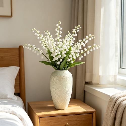 Hosley Metal Vase for Home Decor-Light Green with Gold Brushing, Farmhouse Vase with Elegant Design for Living Room, Home, or Office, 11-Inch Tall, for Housewarming - color: Light Green With Gold Brushing
