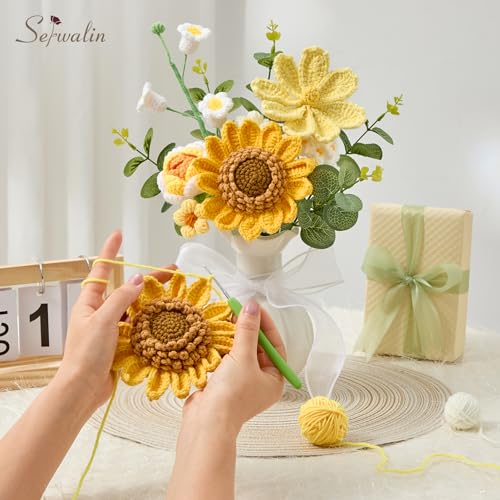 Serwalin Crochet Flower Bouquet,Yellow Knitted Flowers,Sunflower Crochet Flowers for Mother’s Day Wedding Anniversary Birthday Valentine Day Back-to-School or Graduation Ceremonies Gift (with Card) - color: Beautiful Sunflower