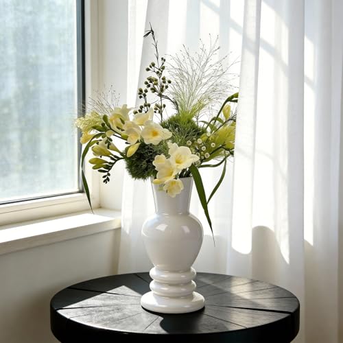 Small White Glass Vase 8 Inch, Modern Farmhouse Bud Vase for Easter Table Centerpiece, Vintage Flower Vase for Fresh or Artificial Flowers, Spring Home Decor, Wedding Party Favors - color: White