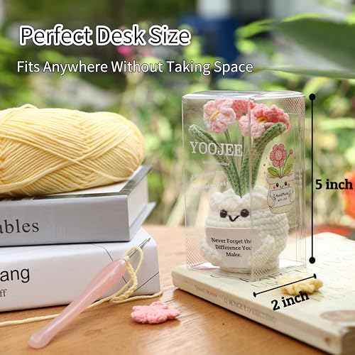 YOOJEE Crochet Forget Me Not Flower Gift – Thank You Gift for Women with Card “Never Forget the Difference You Make”, Appreciation Gift for Teacher, Coworker, Nurse, Friend, Cute Desk Decor - color: E-never Forget the Difference - Pink