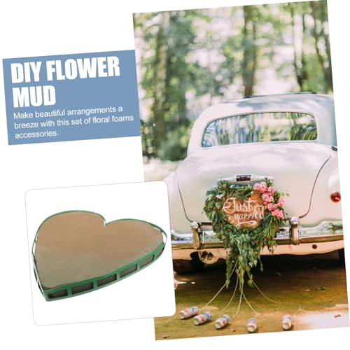 Healifty Large Heart Shaped Floral Foam Block with Suction Cup for Wedding Car Decoration DIY Flower Mud Plate for Floral Arranging Lightweight 15.74X14.96X1.18 Inch