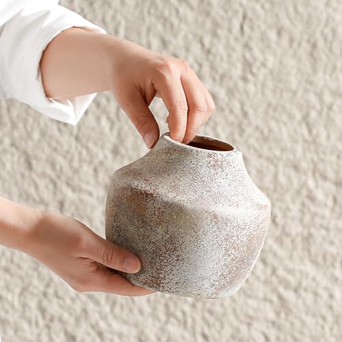 Ceramic Rustic Flower Vase, 5.12 Inch Pottery Modern Vase for Shelf, Tabletop, Vintage Farmhouse Home Decor for Coffee Table, Living Room, Mantle, Fireplace, Entryway - color: Rustic 5.12 Inch