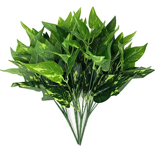 Artificial Scindapsus Aureus Decor, Plastic Realistic Green Leaves Shrubs Fake Plants Faux Grass Bushes Greenery for Indoor Outdoor Home Garden Verandah Office Table Arrangements Decoration 4 Pack - color: Scindapsus - 4 Pack