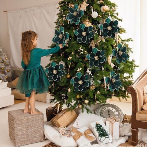 18 Pcs Large Velvet Christmas Poinsettia Magnolia Flowers Ornaments Glitter Big Heads Artificial Magnolia Flowers for Decoration Wedding Decor Supplies(Dark Green) - color: Dark Green