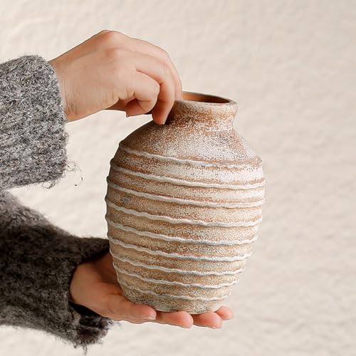 Ceramic Rustic Flower Vase, 6.69 Inch Pottery Modern Vase for Shelf, Tabletop, Vintage Farmhouse Home Decor for Coffee Table, Living Room, Mantle, Fireplace, Entryway - color: Rust 6.69 Inch