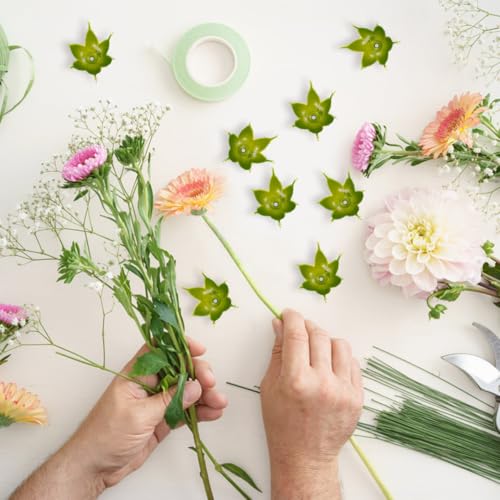 TEHAUX 100pcs Plastic Rose Calyxes 2.2 x 1.4 inch Green Flower Sepals for DIY Artificial Flower Stems Floral Craft Receptacle Bases for Home and Shop Decorations
