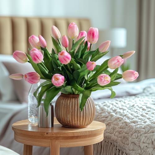 Bailikang 20PCS Fake Tulips Artificial Tulip Silk Flowers Fake PU Bouquet Artificial Flowers Faux Flowers with Gift Box Soft Faux Tulips Bouquets Arrangements for Party Wedding Home - color: Pink+light Pink