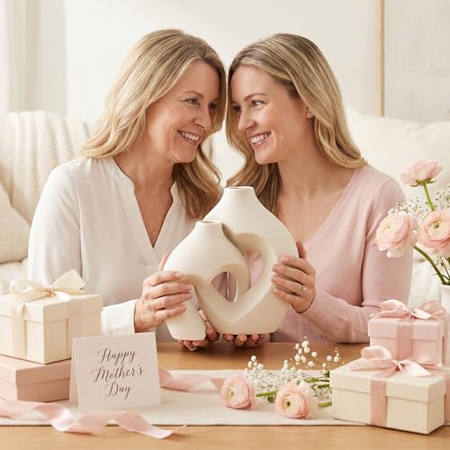Zormon White Vases for Decor, Heart Shaped Ceramic Vase Set of 2, Nordic Heart Shaped Vases, Minimalist Decorative Vase for Table Centerpiece Wedding Dining Living Room Office House Decoration - color: Pearl White