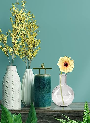 Serene Spaces Living Clear Bottleneck Bulb Glass Vase, Vintage Round Flower Vase for Console Table, Shelf, Living Room, Bathroom, Office, Wedding, Measures 5.3" Diameter & 7.48" Tall, Pack of 16 - color: Clear, Set of 16