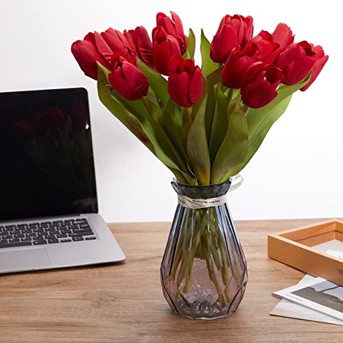 20PCS Artificial Tulips Real Touch Faux Flower Moisturizing Tulips for Photography Ornaments Home Garden Wedding Party Decor Fake Flowers (Red) - color: Red