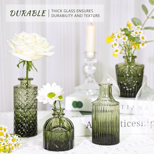 SUPMIND Bud Vase Set of 24, Green Bud Vases in Bulk, Small Flower Vases for Centerpieces, Mini Vintage Vase for Rustic Wedding, Home,Table Decoration - color: Green, size: 24Pcs
