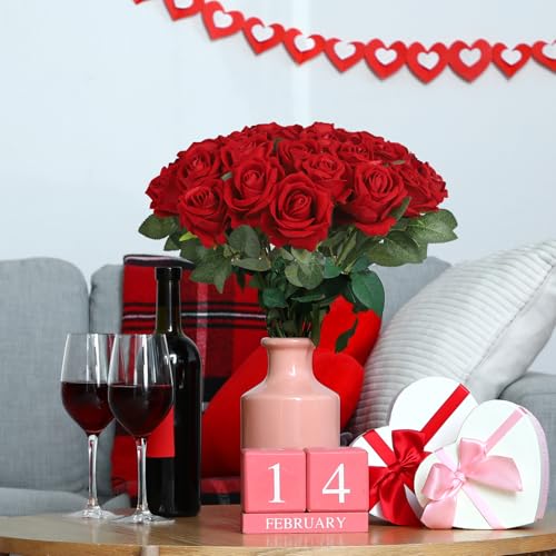 30pcs Fake Roses Artificial Silk Flowers Long Stems Bouquet for Wedding Bridal Shower Party Home Decoration (Burgundy) - color: Burgundy