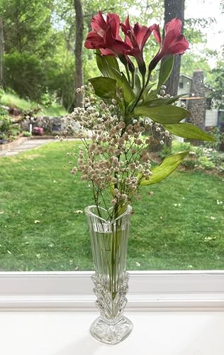 Crystal Deco Heart Flower Vase, Late 20th Century Style, 8 Inch Height, 7 Ounce Capacity, Clear Glass with Vertical Ridges