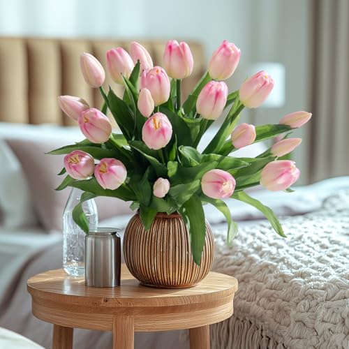 Bailikang 20PCS Fake Tulips Artificial Tulip Silk Flowers Fake PU Bouquet Artificial Flowers Faux Flowers with Gift Box Soft Faux Tulips Bouquets Arrangements for Party Wedding Home - color: Light Pink