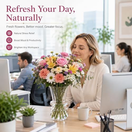Clear Glass Flower Vase for Fresh Flowers, Decorative Ribbed Vase for Dining Table Centerpiece, Living Room and Office Desk Decor, Housewarming Gift - color: White