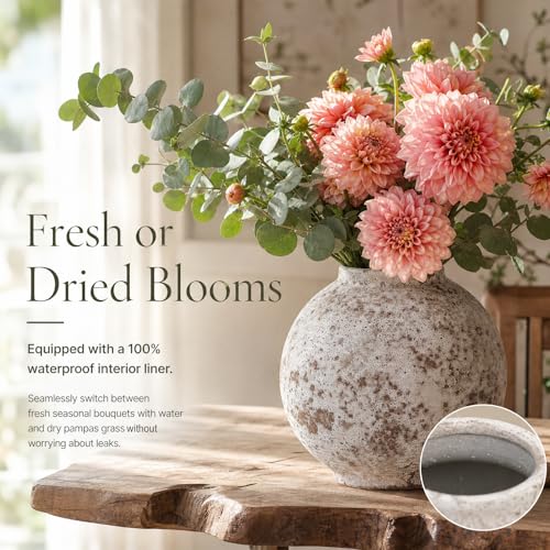 Ceramic Flower Vase, Small Round Decorative Vase 5.5 Inches, Handmade Textured Vase for Flowers, Farmhouse Home Decor, Table Centerpiece, Living Room Shelf Decor - color: Brown