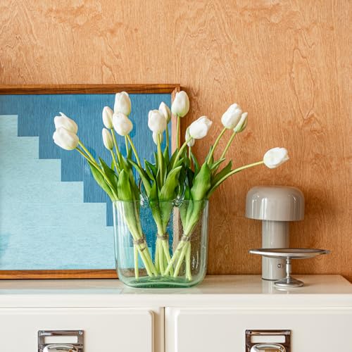 DUYONE 15pcs Artificial Tulips Flowers, Soft Touch Latex Bouquet, Fake Tulips for Office Wedding Party Home Kitchen Garden Decoration - color: 15pcs White (No Vase)