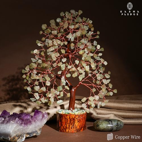 Crystal Tree of Life Green Aventurine Healing Crystal Trees for Home & Office Decoration, Handmade Bonsai Trees for Positive Energy, Money, Good Luck, Christmas Decor, Birthday Gifts for Women, Mom - color: Wooden Base Green Aventurine Crystal Tree