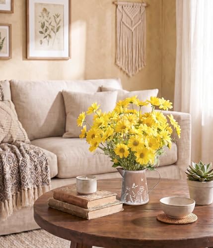Yoillione Farmhouse Metal Flower Vase, Rustic Clay Brown Jug Pitcher Mini Vase for Flowers, Shabby Chic Home Decor Small Vase, Gifts for Women - color: Clay Brown Wildflower, size: Mini