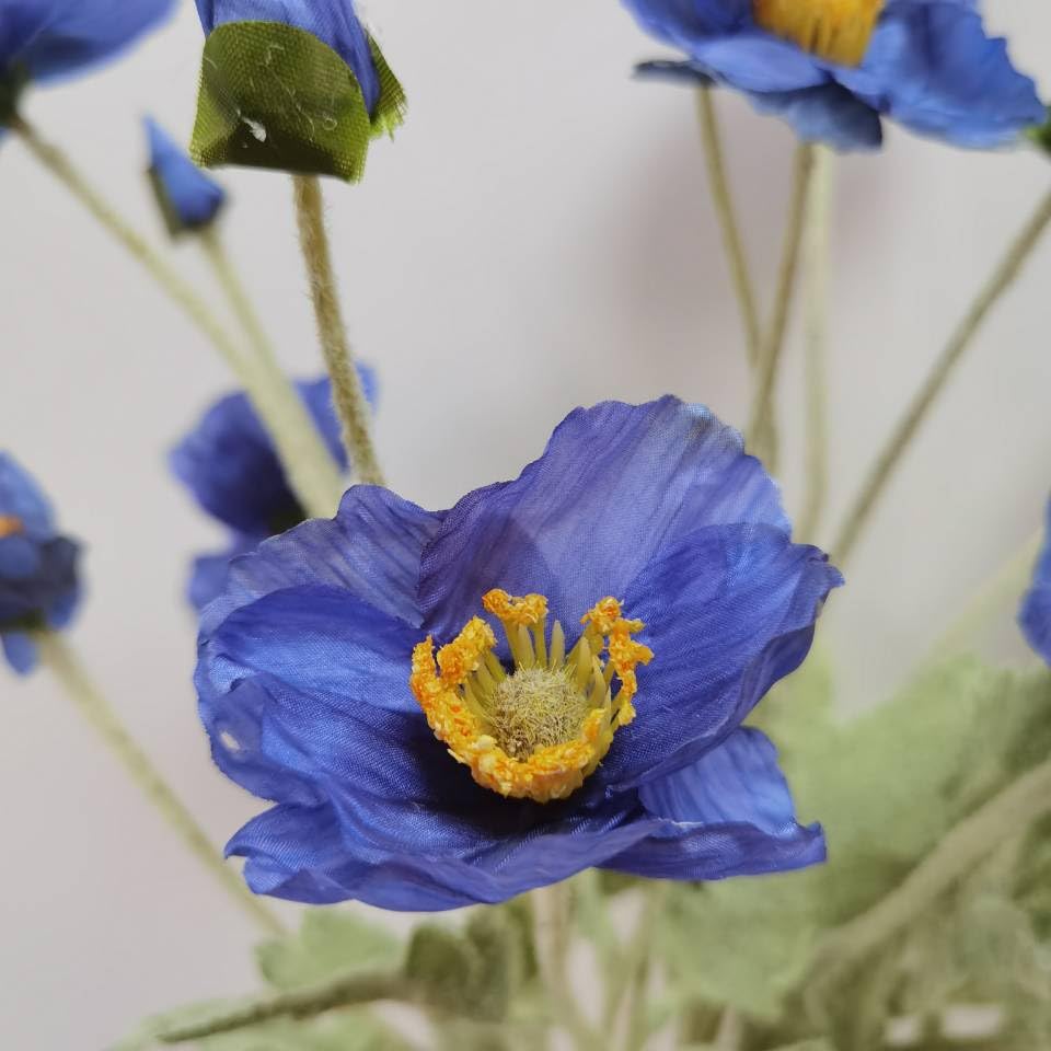 3 Bundles of 22 inches Tall Blue Poppy Flowers Artificial,Ranunculus Artificial Flowers,Faux Flower Stems for Wedding,Party, Outdoor Indoor Decor Flower Arrangements for Table - color: Blue